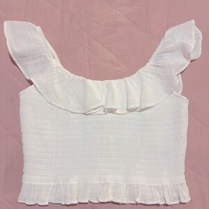 off-the-shoulder crop top 💐